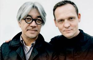 alva noto & ryuichi sakamoto