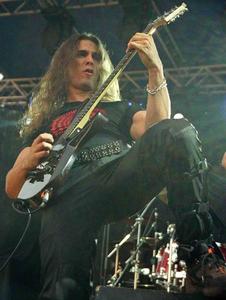 kiko loureiro