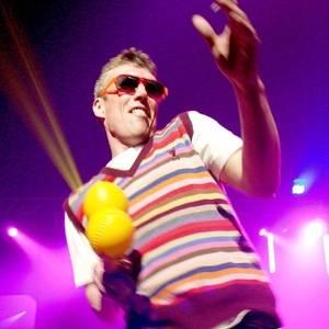 bez - happy mondays