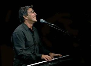 IVAN LINS