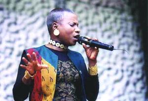 ANGELIQUE KIDJO