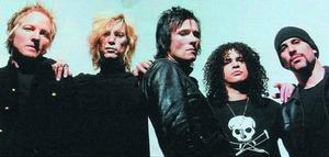 VELVET REVOLVER