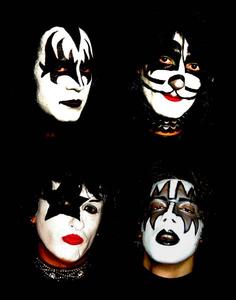 kiss konfusion