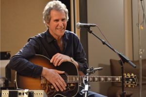 JOHN ILLSLEY DIRE STRAITS