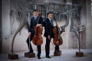 2CELLOS