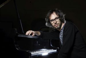 JAMES RHODES