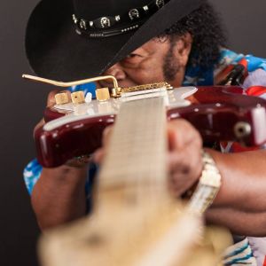 GUITAR SHORTY