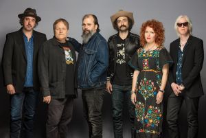 STEVE EARLE & THE DUKES