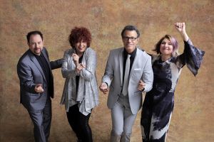 THE MANHATTAN TRANSFER