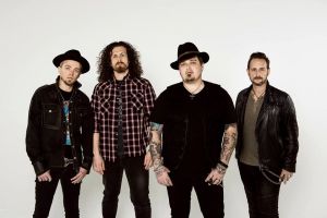 BLACK STONE CHERRY