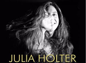 JULIA HOLTER