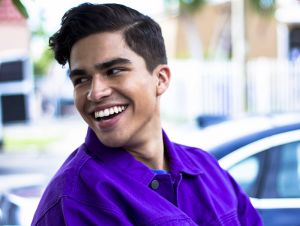 alex aiono