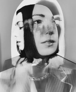 kelly lee owens