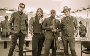 VINTAGE TROUBLE